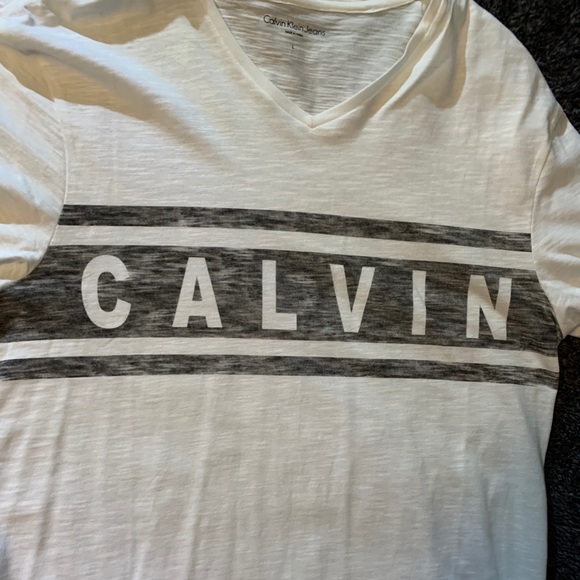 Mens Calvin Klein Tshirt - Picture 2 of 5